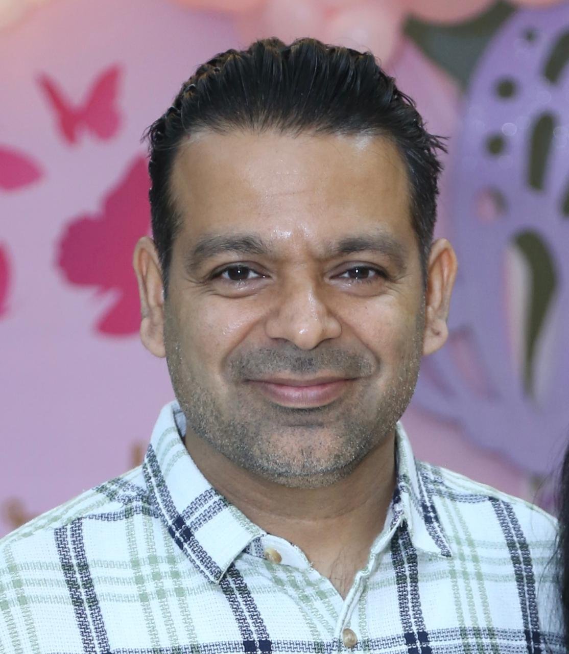 Dr. Manish Samnani